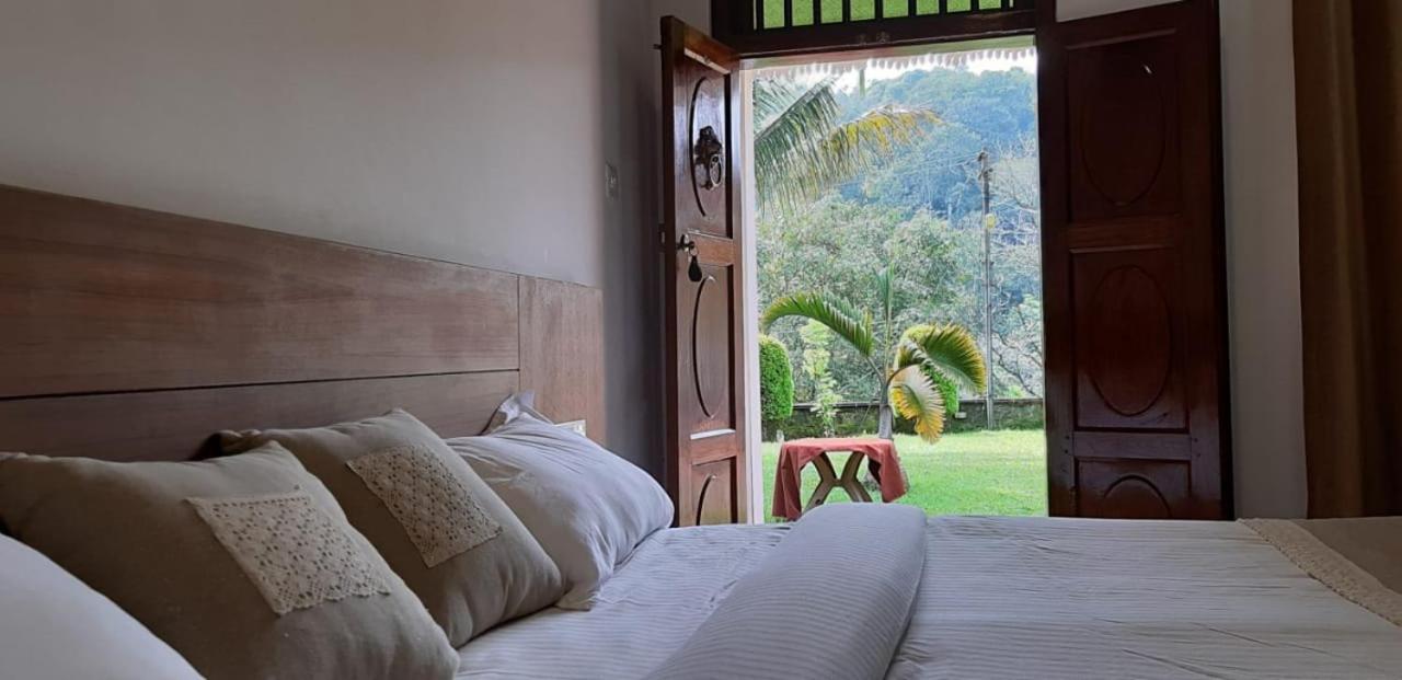 Cassells Jungle Resorts Vandiperiyār Exterior foto